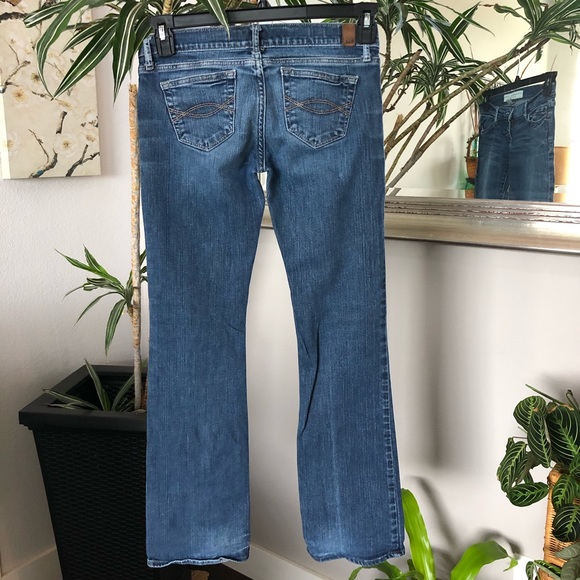 EUC Abercrombie & Fitch Bootcut Jeans Size 0 - Picture 3 of 8